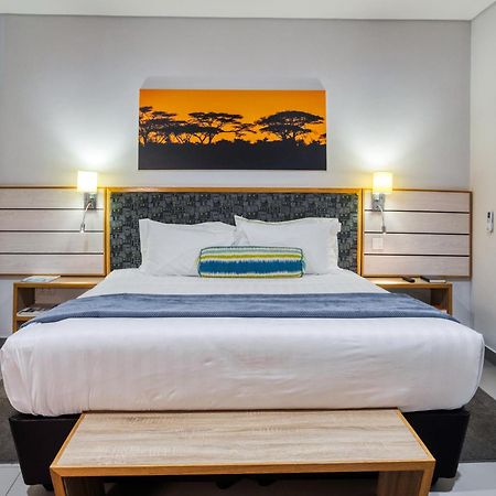 Travelodge Габороне Экстерьер фото